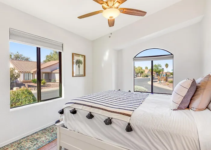 Laurelwood * Oro Valley